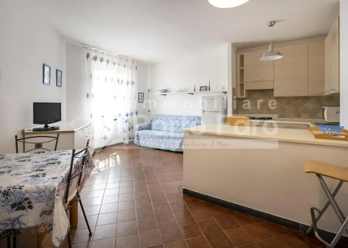 15 Faro - Confortevole Bilocale Sulla Di Porto Faro Villa