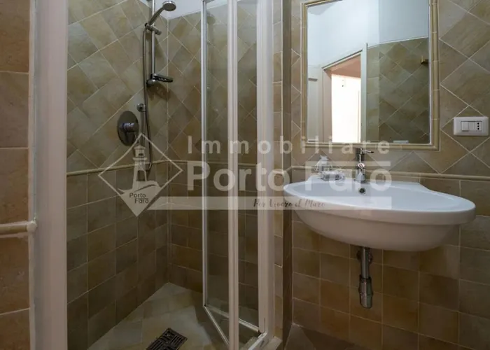 15 Faro - Confortevole Bilocale Sulla Di Porto Faro Villa *